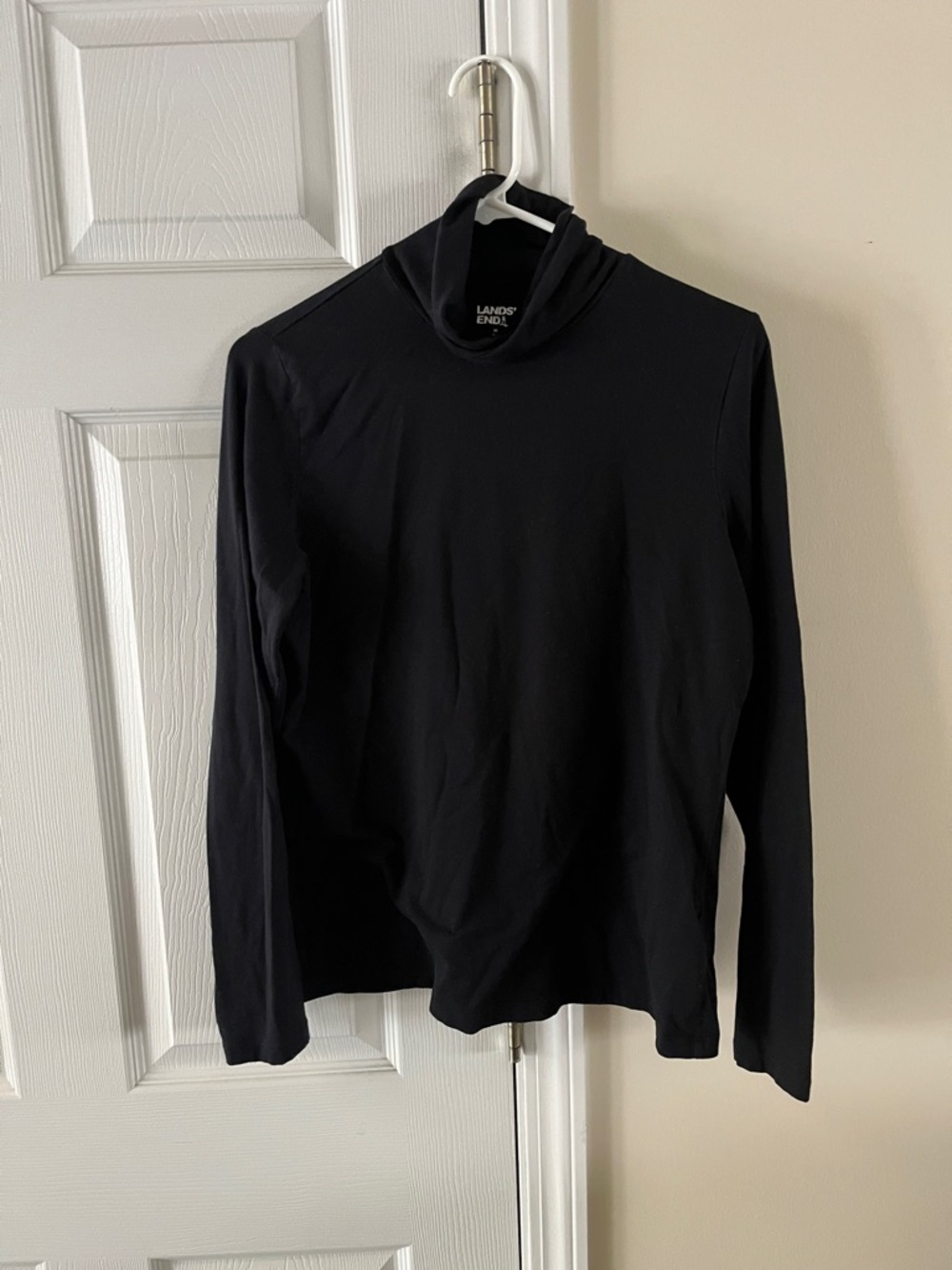 Lands' End Black Long-Sleeve Turtleneck Top